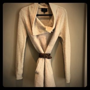 Long sleeved sweater coat